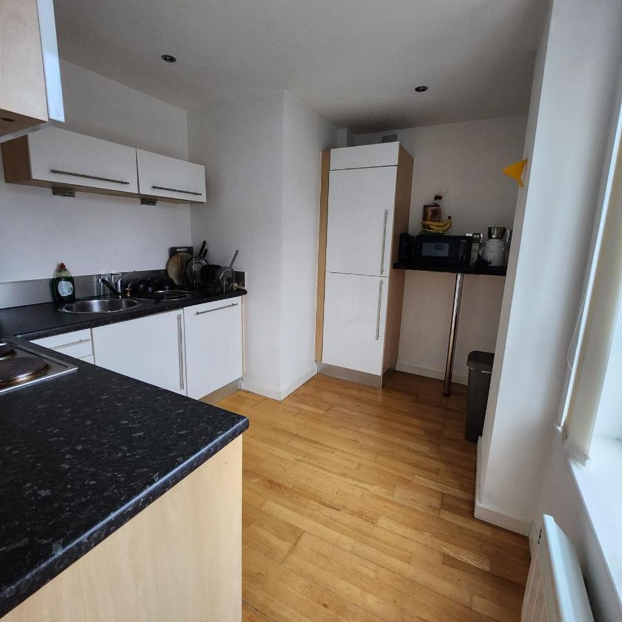 Shared Apartment - Walking From Leeds City Center Esterno foto