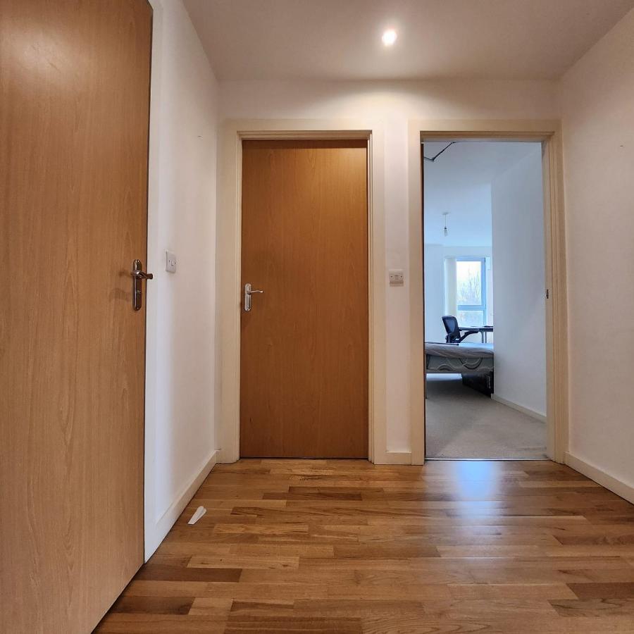 Shared Apartment - Walking From Leeds City Center Esterno foto